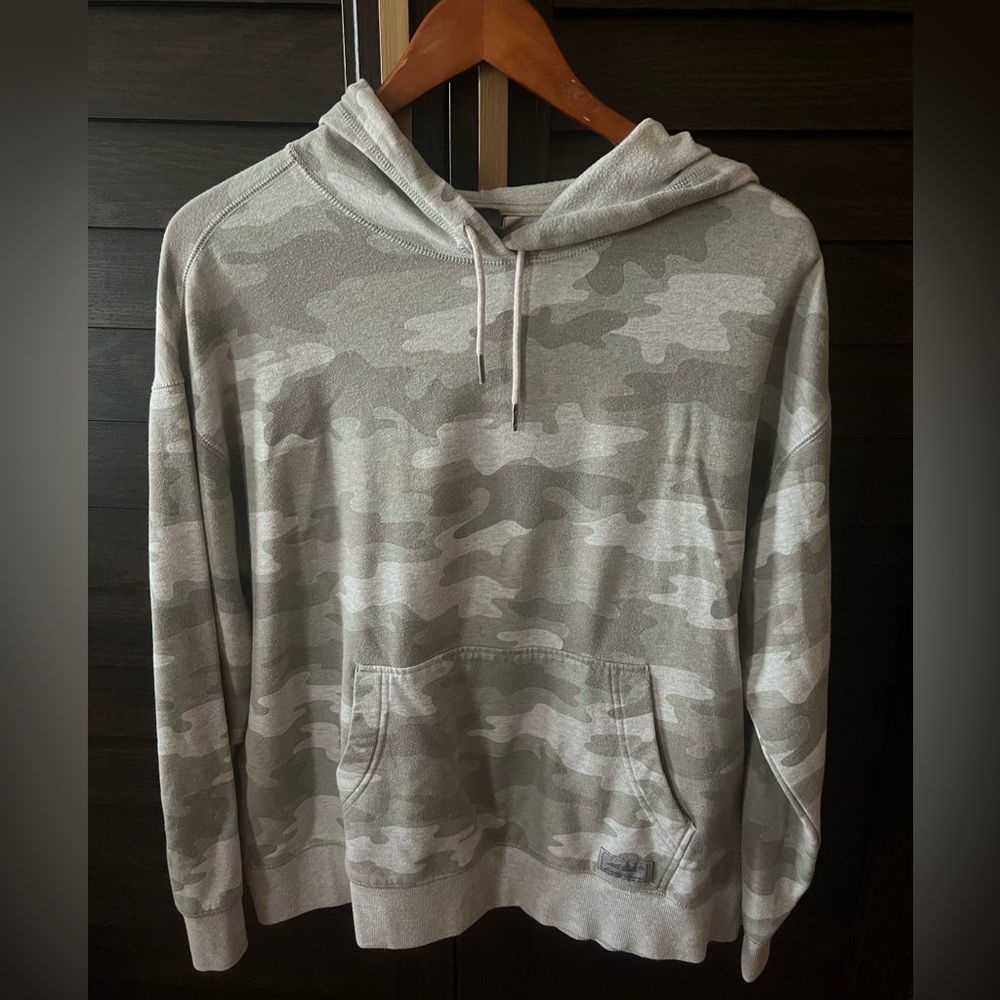 Eddie Bauer camo sweatshirt